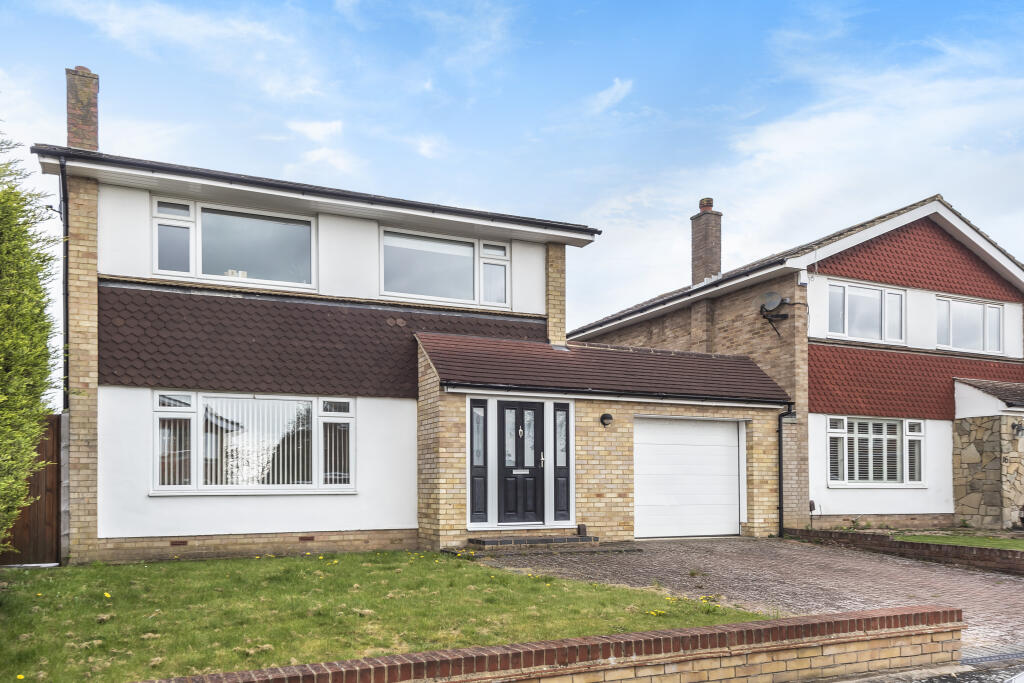 3 bed Detached for rent in Orpington. From Alan de Maid - Bromley