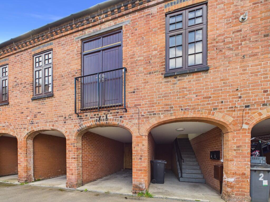 2 bed 1st Floor Flat for rent in Market Harborough. From Albery Tyson - Market Harborough 2 bed 1st Floor Flat for rent in Market Harborough. From Albery Tyson - Market Harborough