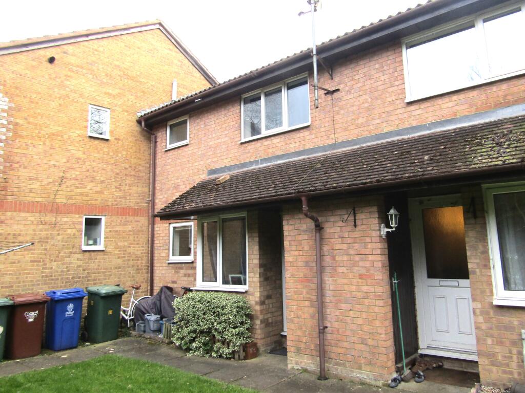 1 bed Mid Terraced House for rent in Bicester. From Alexander Letting Agents - East Cowes