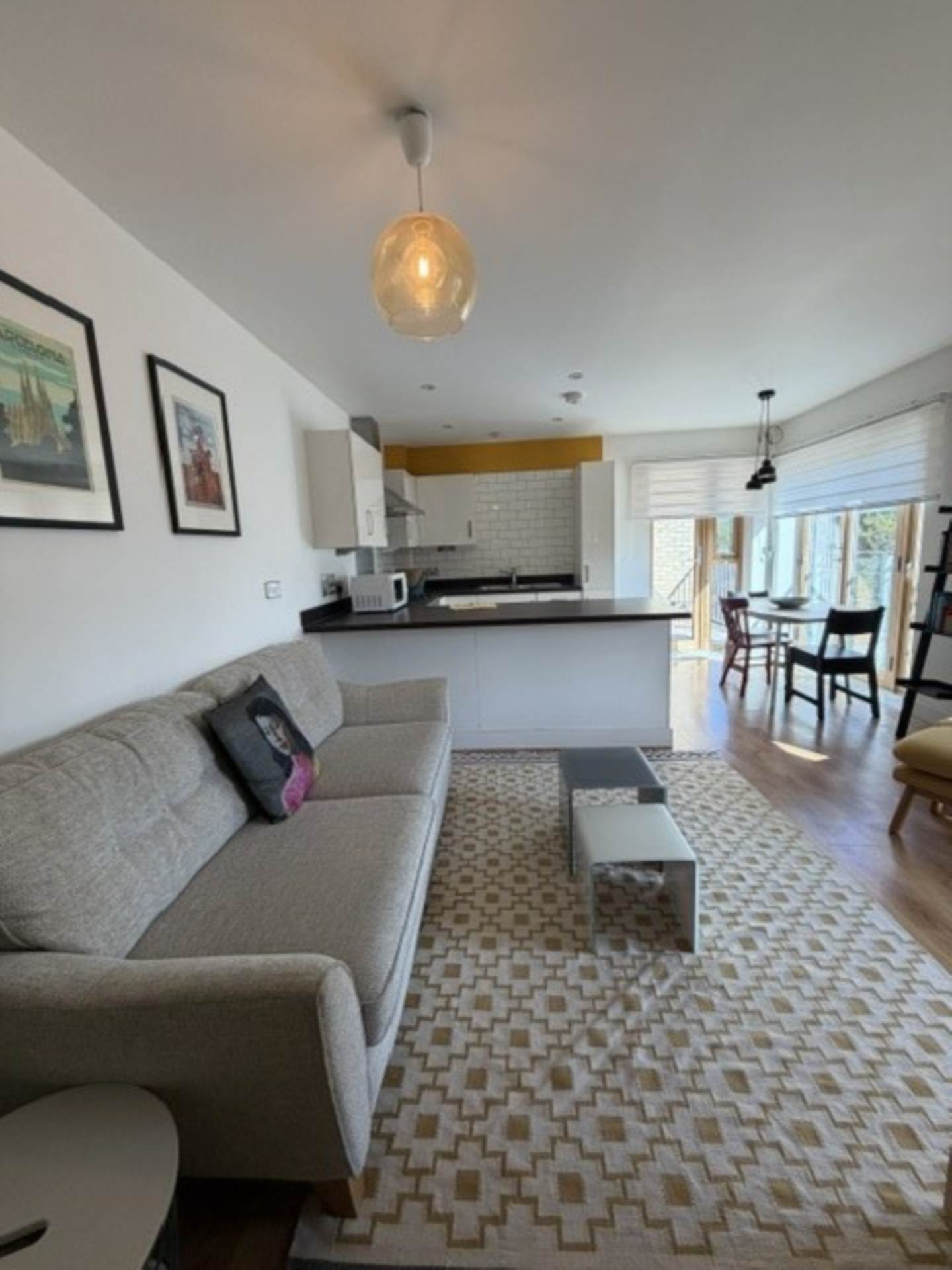 1 bed 1st Floor Flat for rent in London. From Allen Davies 1 bed 1st Floor Flat for rent in London. From Allen Davies