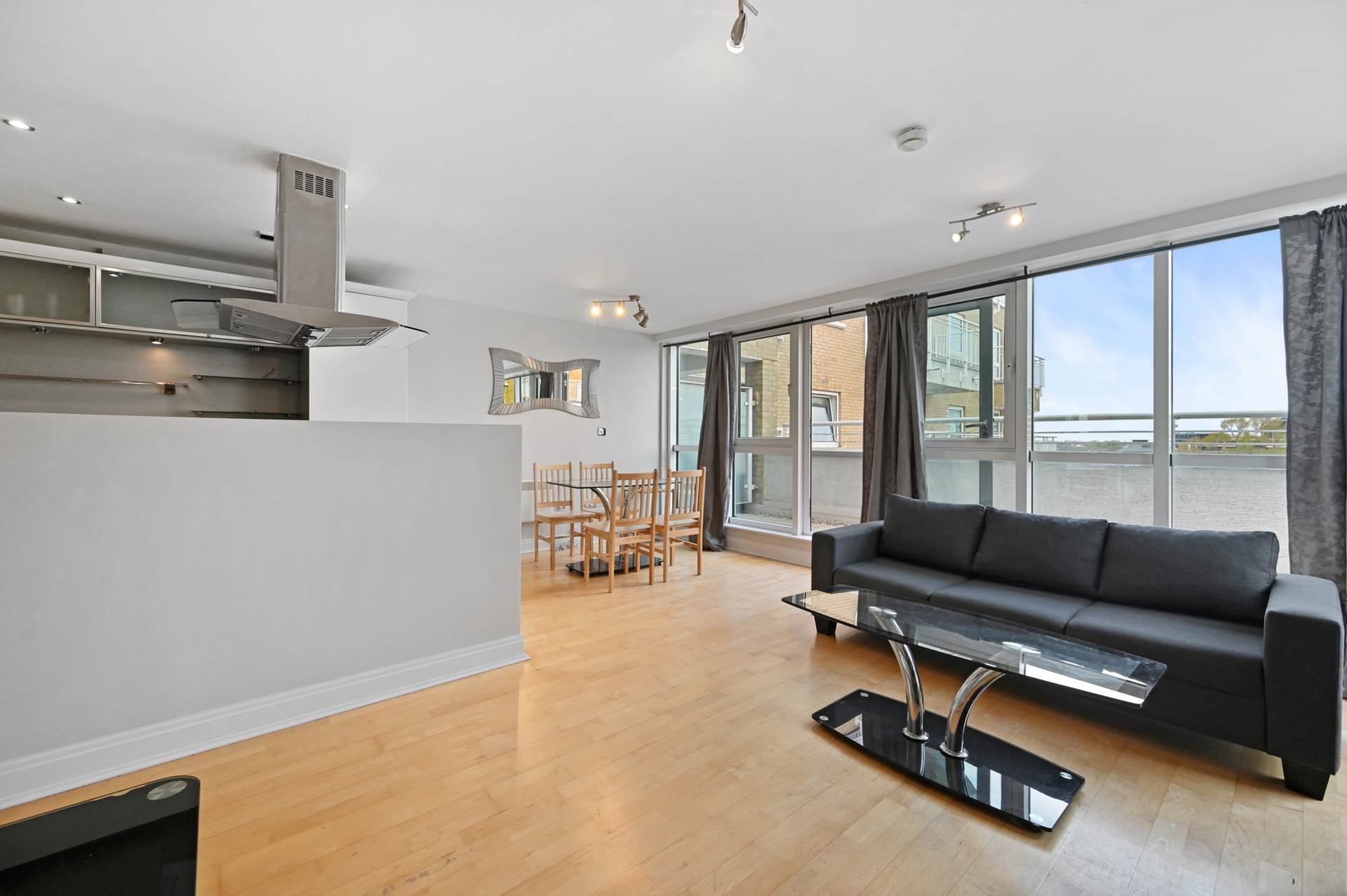 2 bed Apartment for rent in London. From Amber & Co - Uxbridge Road