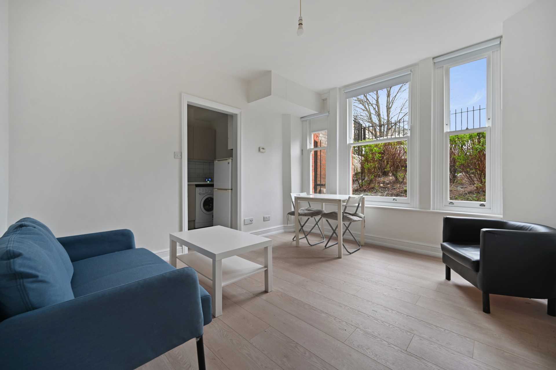2 bed Flat for rent in London. From Amber & Co - Uxbridge Road