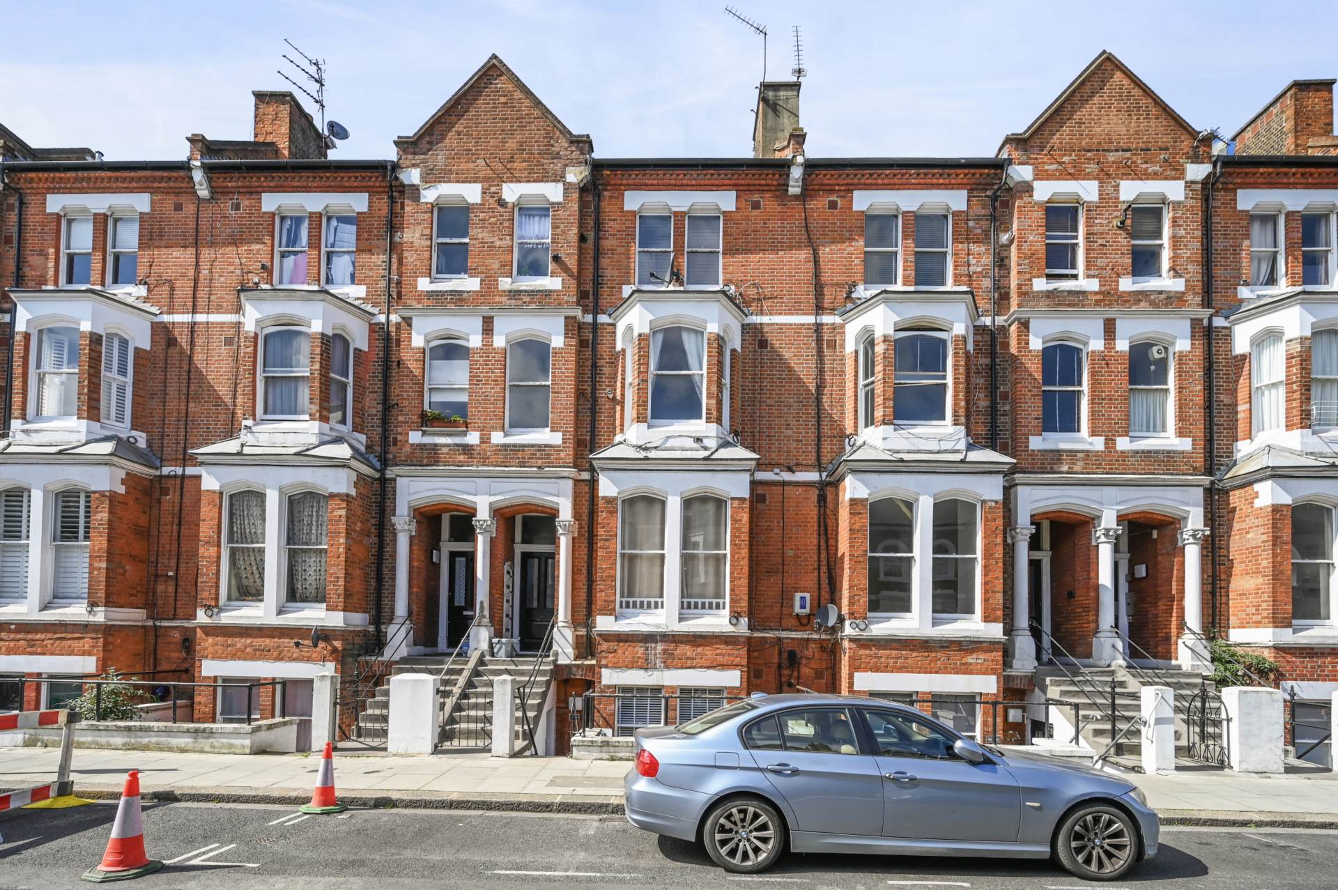 2 bed 1st Floor Flat for rent in London. From Amber & Co - Uxbridge Road