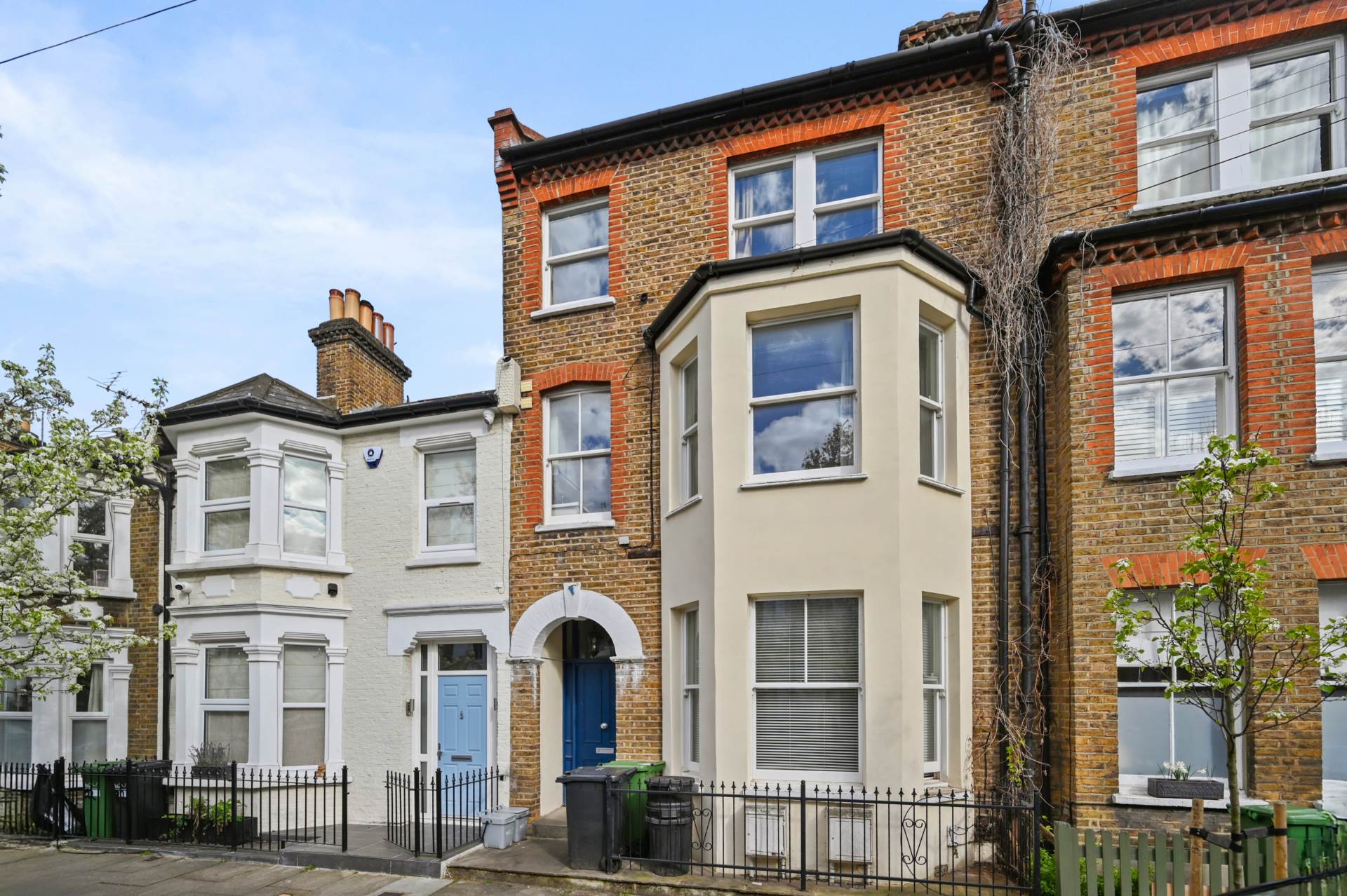 1 bed 1st Floor Flat for rent in London. From Amber & Co - Uxbridge Road 1 bed 1st Floor Flat for rent in London. From Amber & Co - Uxbridge Road