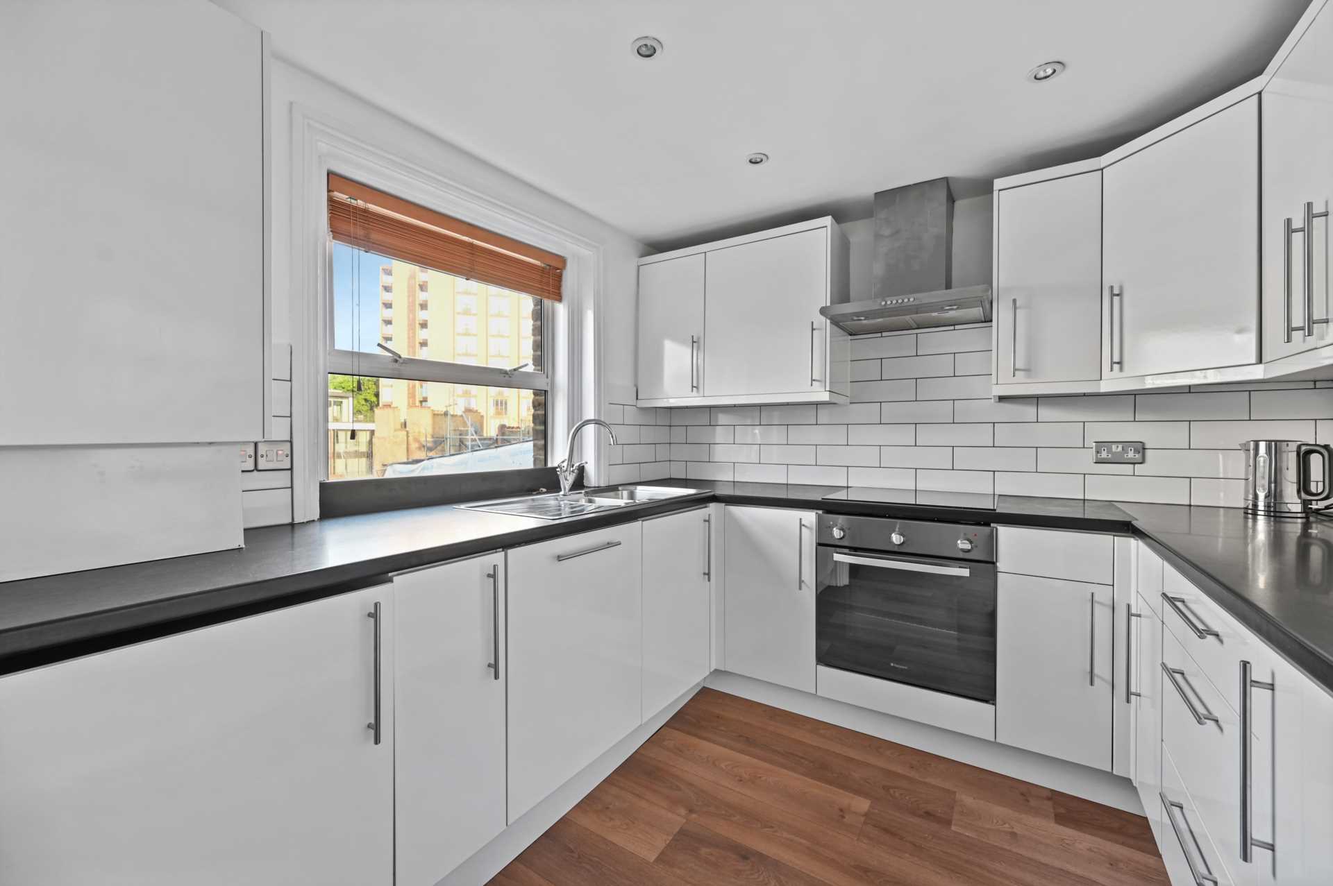 2 bed 1st Floor Flat for rent in London. From Amber & Co - Uxbridge Road