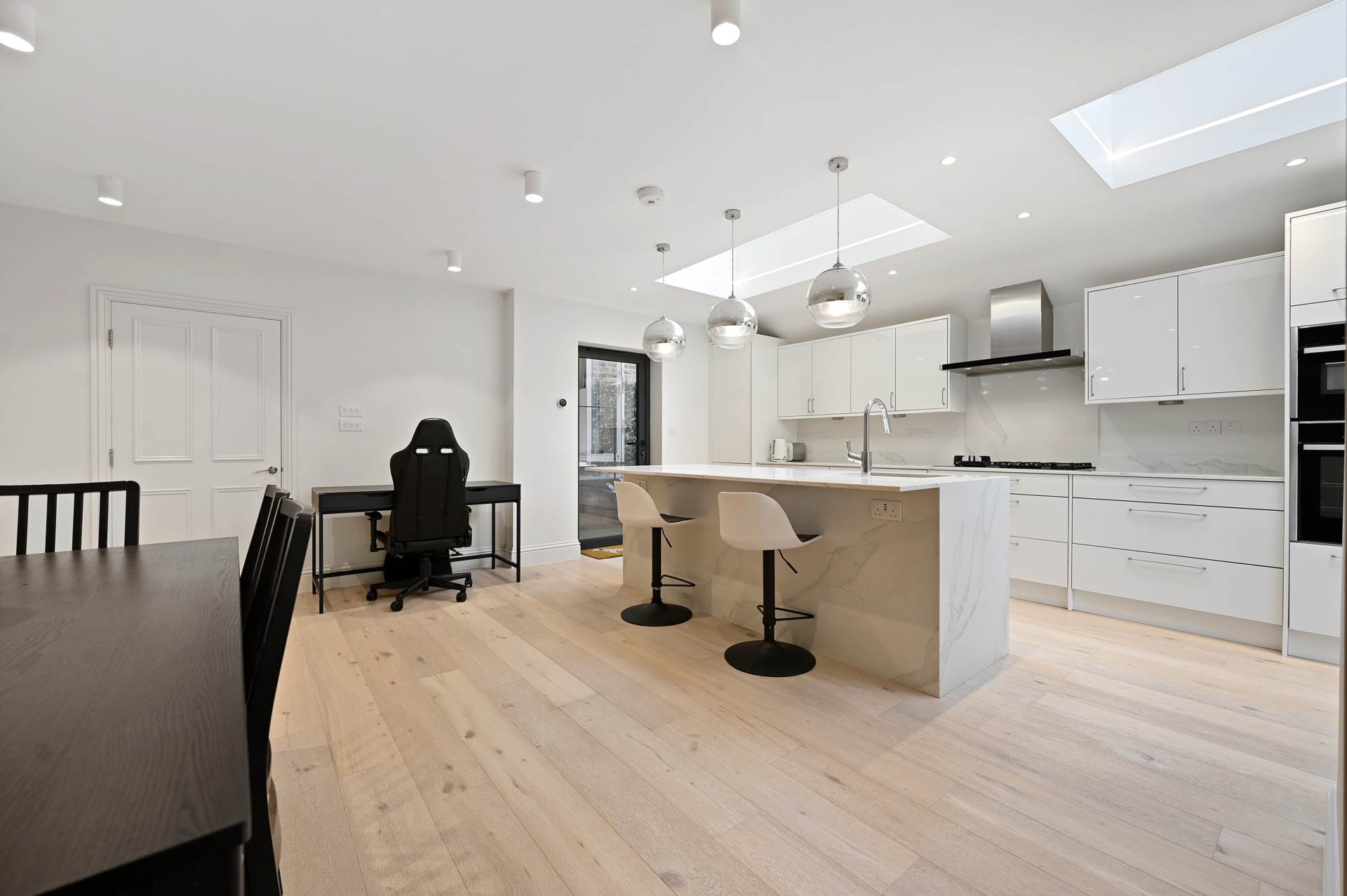 2 bed 1st Floor Flat for rent in London. From Amber & Co - Uxbridge Road 2 bed 1st Floor Flat for rent in London. From Amber & Co - Uxbridge Road