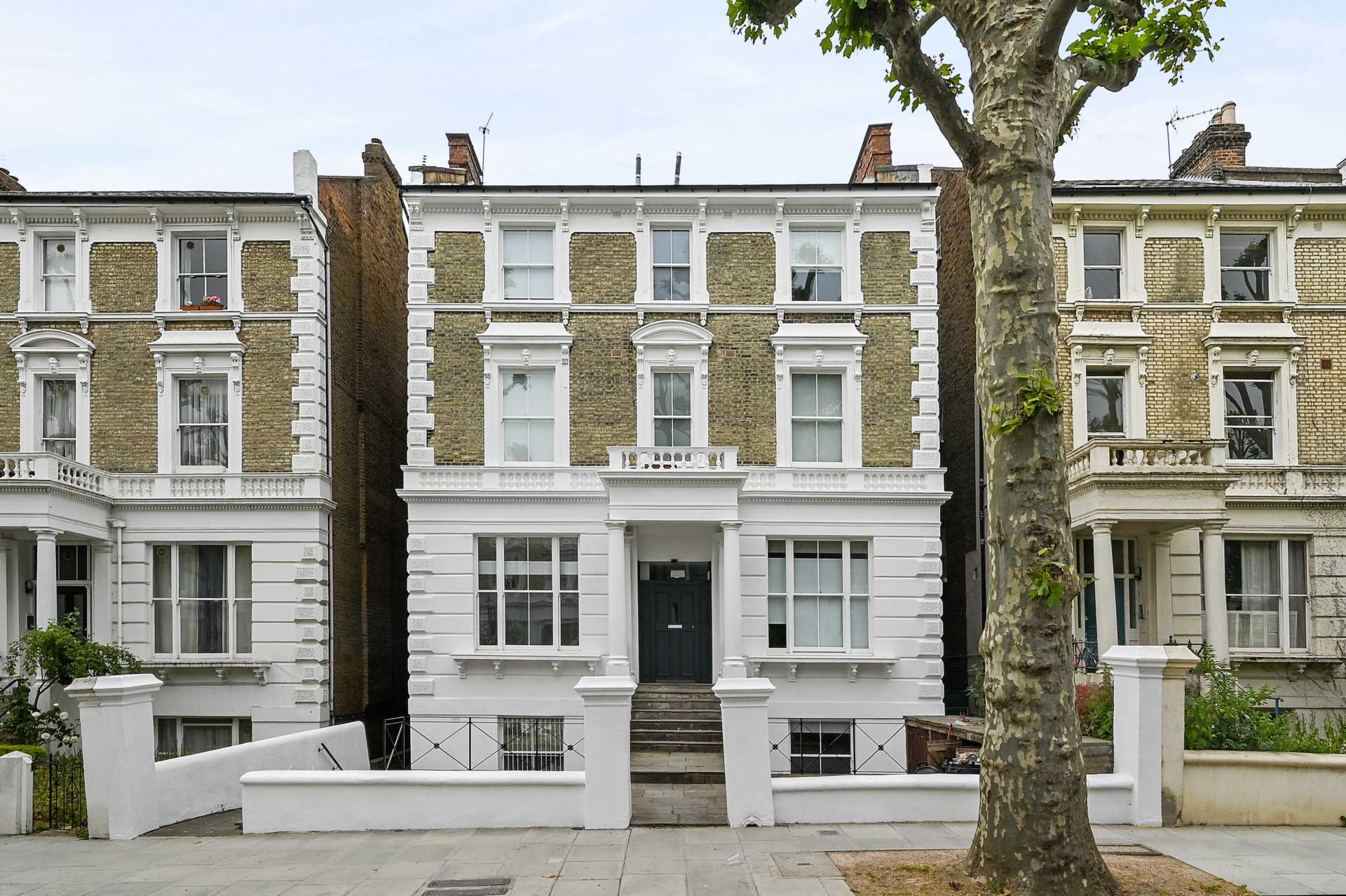 1 bed 1st Floor Flat for rent in London. From Amber & Co - Uxbridge Road
