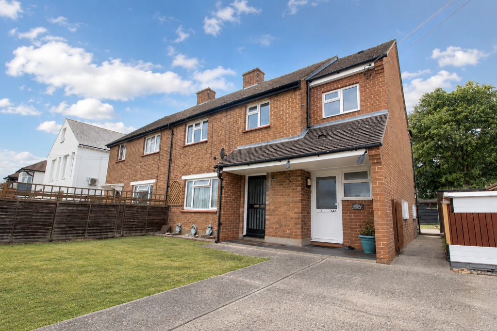 2 bed Apartment for rent in Hadleigh. From Amos Estates - Hadleigh 2 bed Apartment for rent in Hadleigh. From Amos Estates - Hadleigh