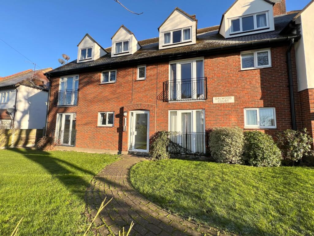 3 bed House (unspecified) for rent in Hadleigh. From Amos Estates - Hadleigh