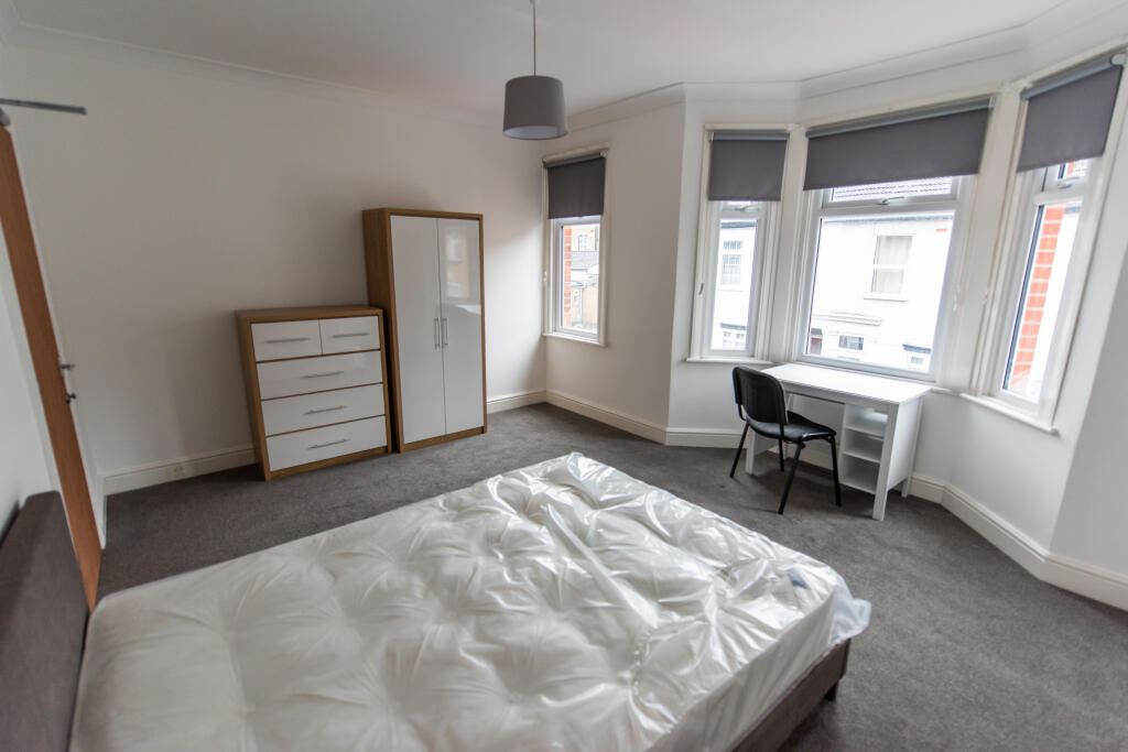 1 bed House Share for rent in Croydon. From Andrew Reeves - Bromley-Lettings