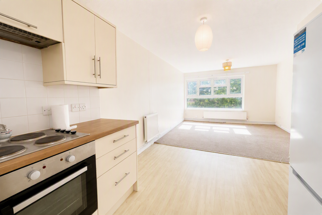 1 bed 1st Floor Flat for rent in London. From Andrew Reeves - Bromley-Lettings