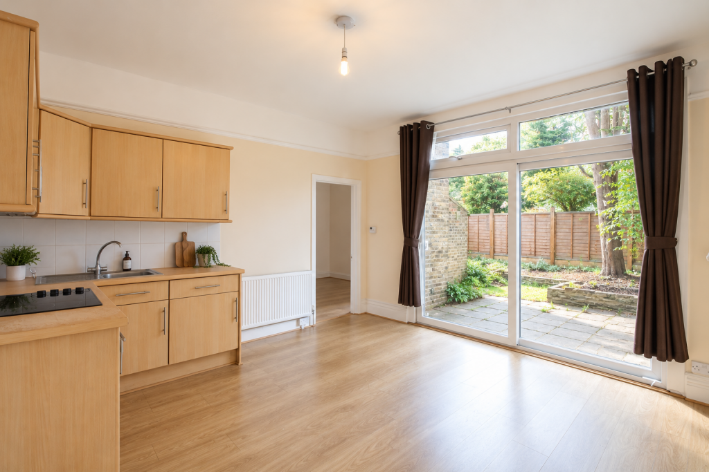 1 bed 1st Floor Flat for rent in Beckenham. From Andrew Reeves - Bromley-Lettings 1 bed 1st Floor Flat for rent in Beckenham. From Andrew Reeves - Bromley-Lettings