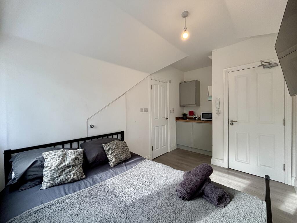 0 bed Studio for rent in Penge. From Andrew Reeves - Beckenham-Lettings 0 bed Studio for rent in Penge. From Andrew Reeves - Beckenham-Lettings