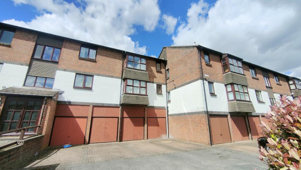 2 bed Flat for rent in Orpington. From Andrew Reeves - Orpington