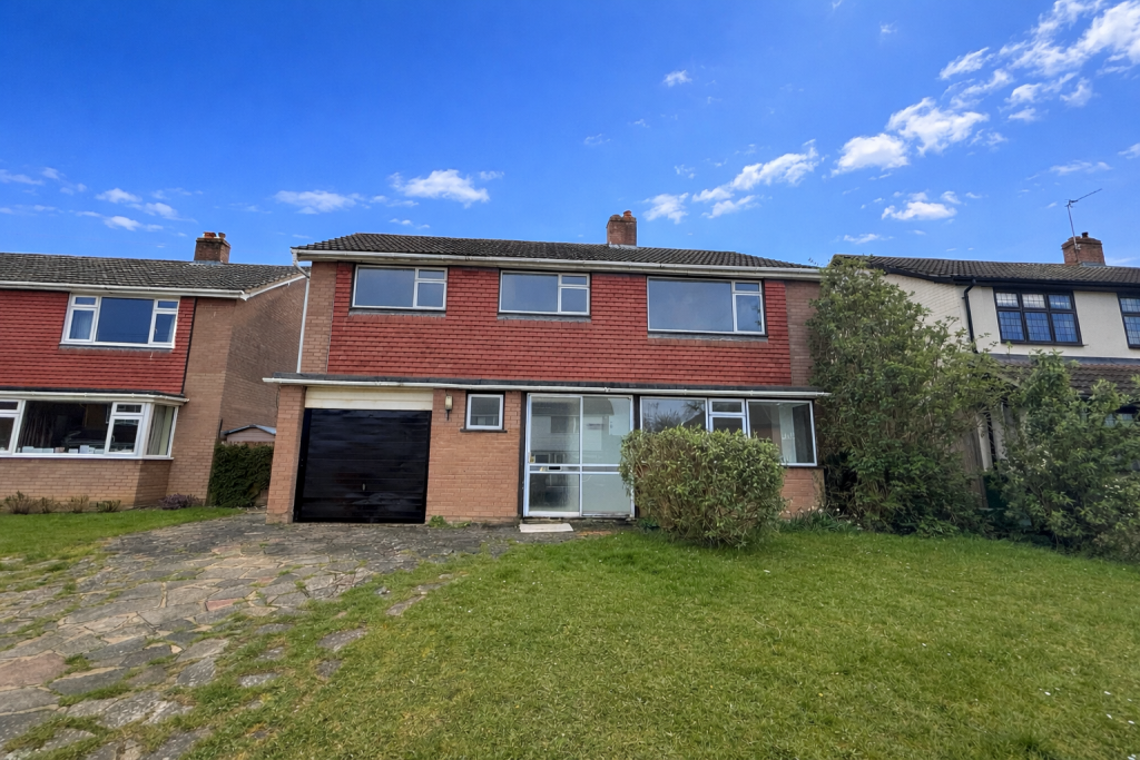 4 bed Detached for rent in Orpington. From Andrew Reeves - Orpington