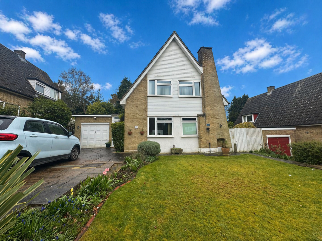 4 bed Detached for rent in Chislehurst. From Andrew Reeves - Orpington