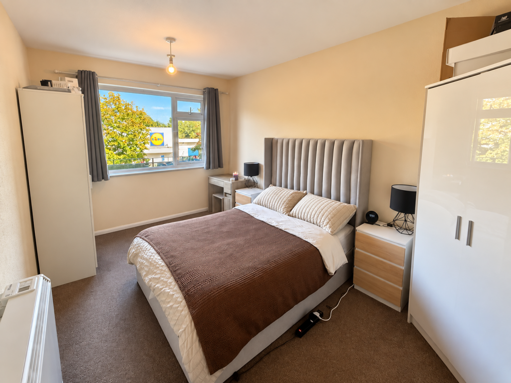 0 bed 1st Floor Flat for rent in Locksbottom. From Andrew Reeves - Orpington