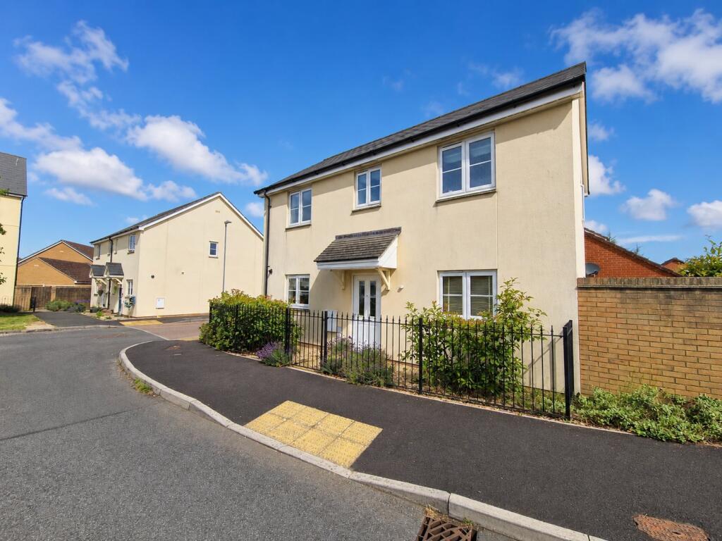 3 bed Detached for rent in North Petherton. From Andrewleeslettings.co.uk - Bridgwater