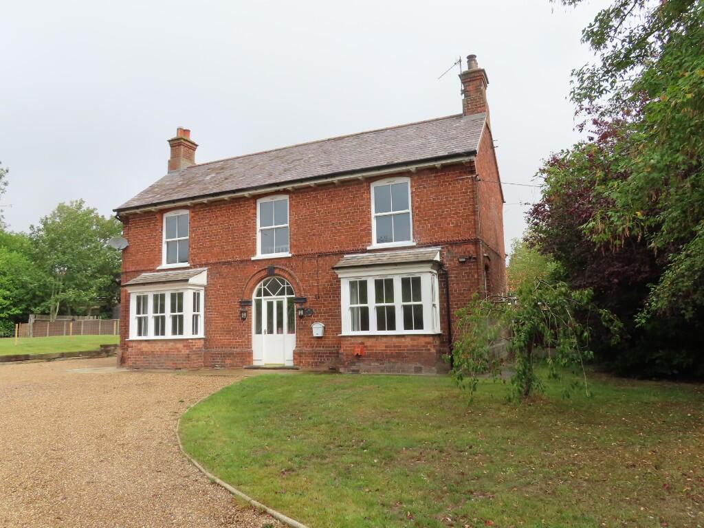 2 bed Detached for rent in Willoughton. From Angela Powell Lettings & Property Management - Hibaldstow