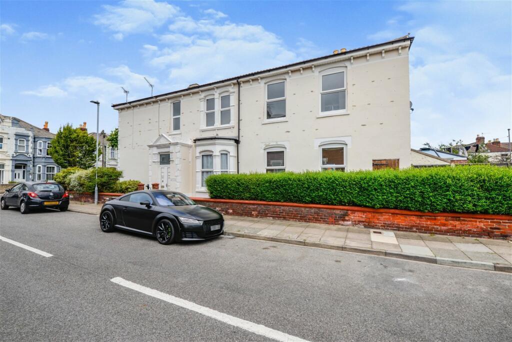 2 bed 1st Floor Flat for rent in Portsmouth. From Arden & Way - Hayling Island 2 bed 1st Floor Flat for rent in Portsmouth. From Arden & Way - Hayling Island
