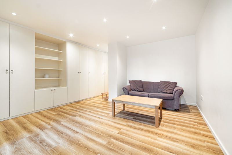 1 bed Purpose Built for rent in London. From Ashley Milton Estate Agents