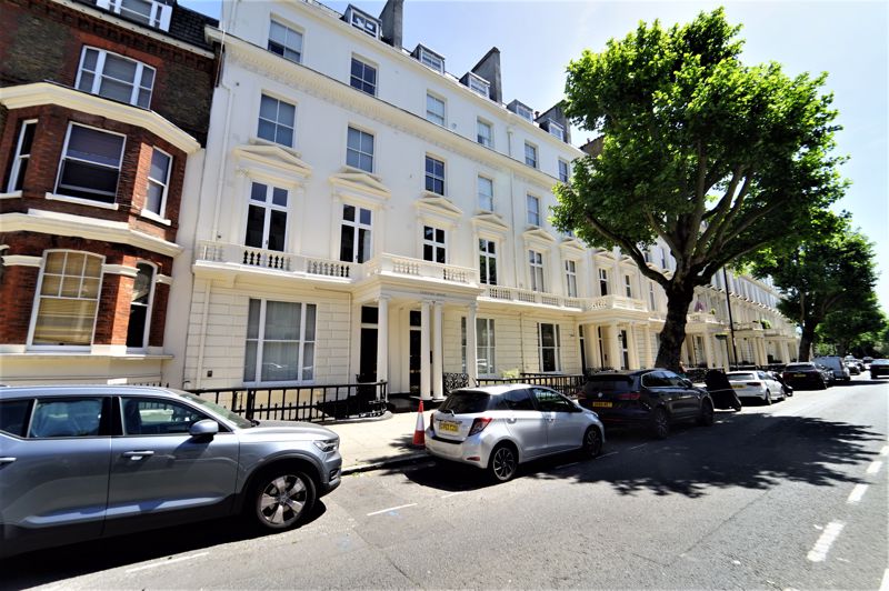 1 bed Period Conversion for rent in London. From Ashley Milton Estate Agents