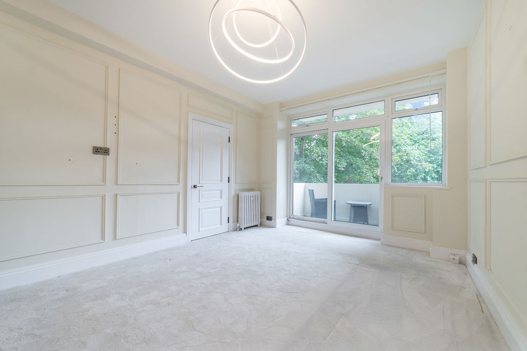 1 bed Purpose Built for rent in London. From Ashley Milton Estate Agents