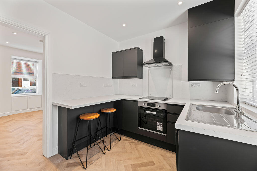 2 bed Mid Terraced House for rent in Warrington. From AshcroftGuest - Stockton Heath