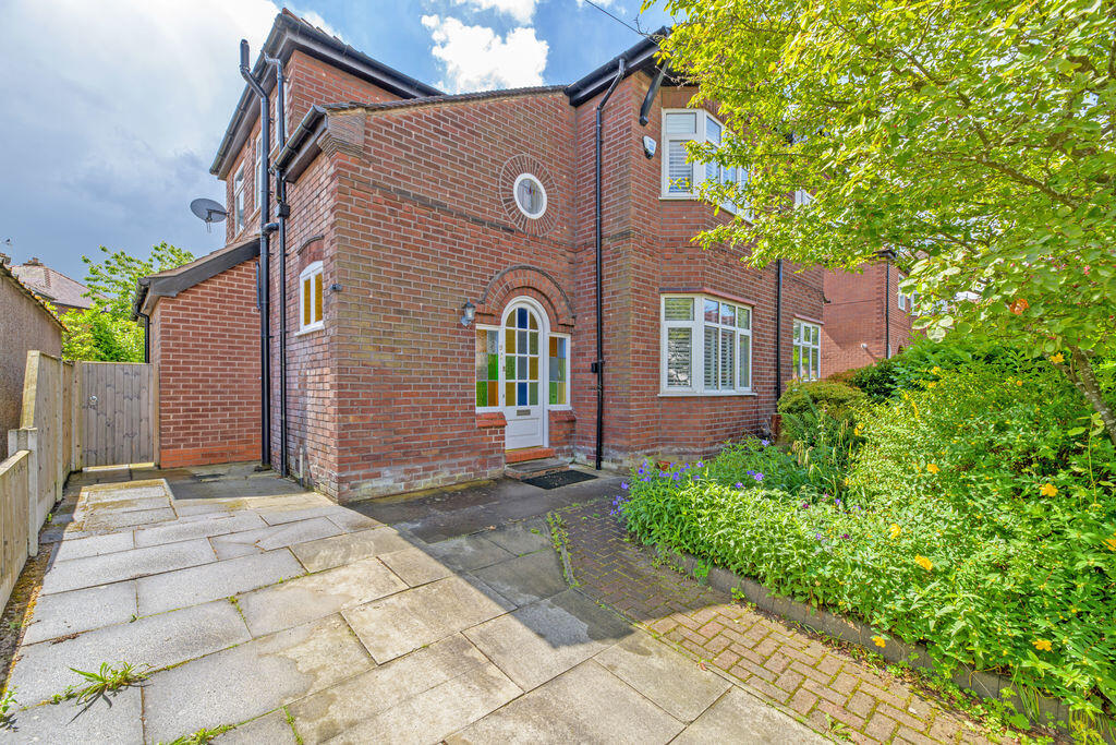 3 bed Semi Detached for rent in Higher Walton. From AshcroftGuest - Stockton Heath