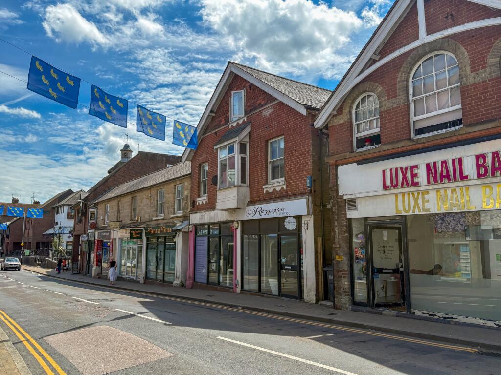 2 bed Apartment for rent in Crowborough. From Ashton Burkinshaw - Wadhurst 2 bed Apartment for rent in Crowborough. From Ashton Burkinshaw - Wadhurst