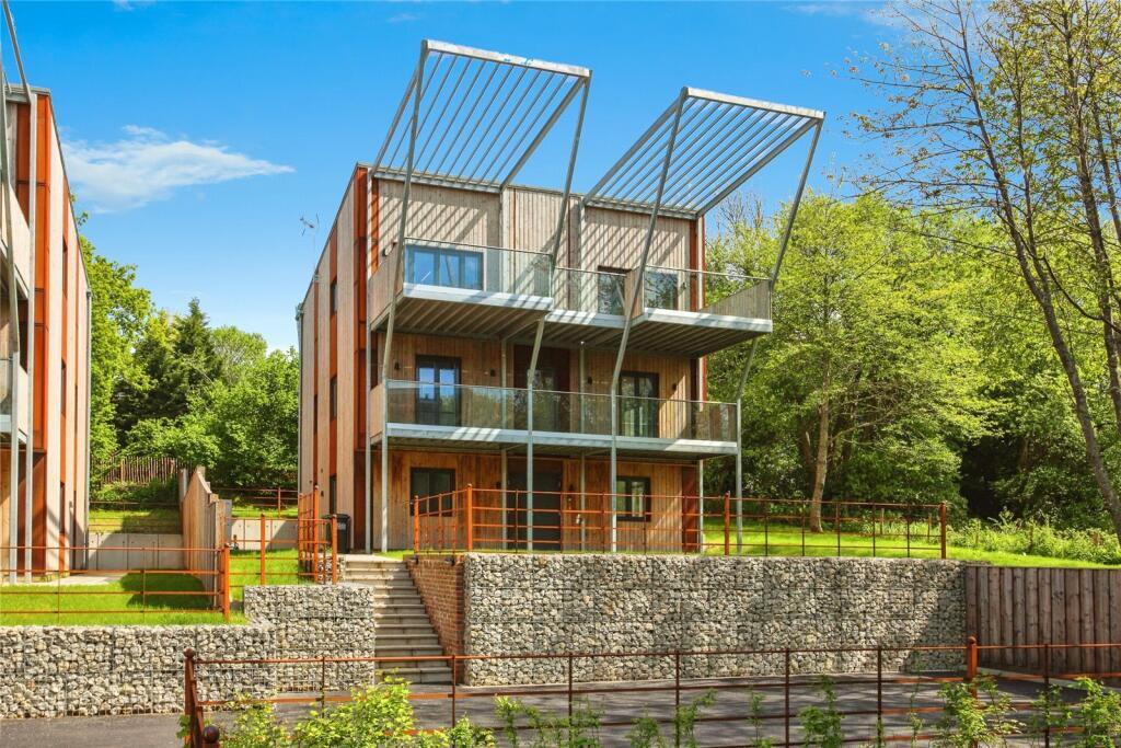 6 bed Detached for rent in Flimwell. From Ashton Burkinshaw - Wadhurst
