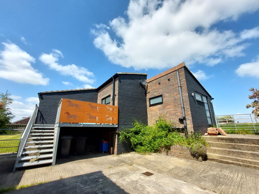 3 bed Detached for rent in Lewes. From Ashton Burkinshaw - Lewes 3 bed Detached for rent in Lewes. From Ashton Burkinshaw - Lewes