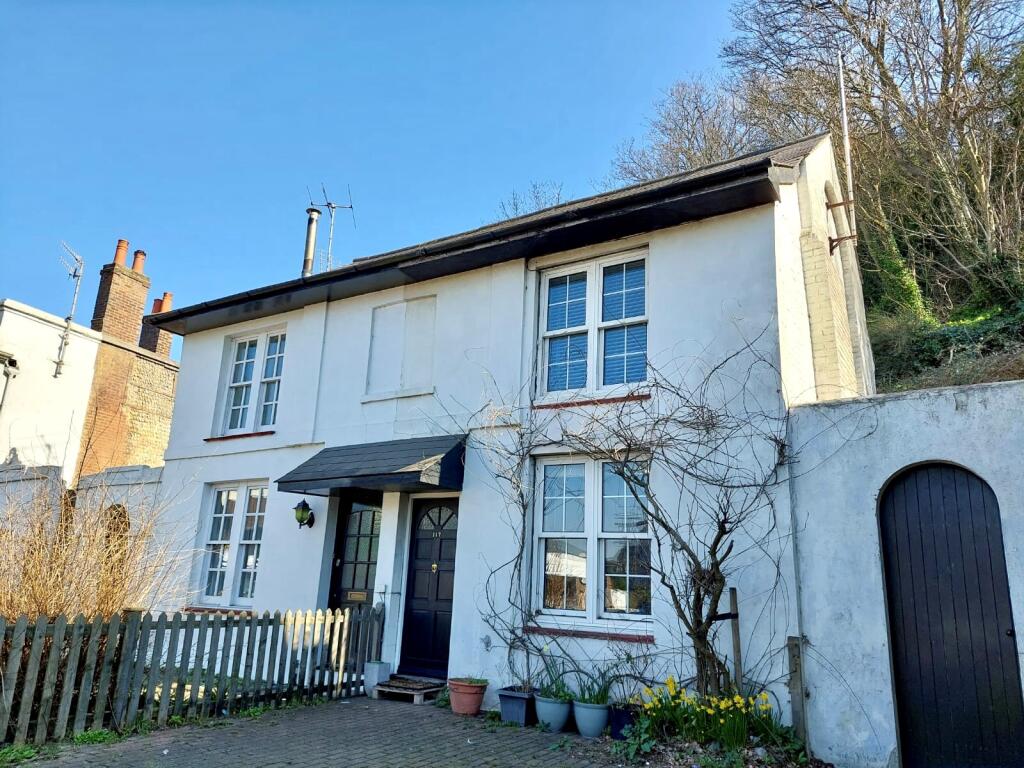 3 bed Detached for rent in Lewes. From Ashton Burkinshaw - Lewes