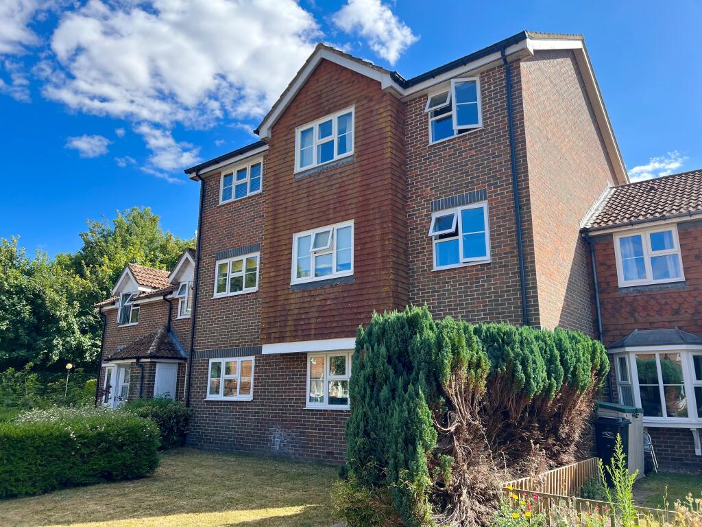 2 bed Apartment for rent in Lewes. From Ashton Burkinshaw - Lewes 2 bed Apartment for rent in Lewes. From Ashton Burkinshaw - Lewes