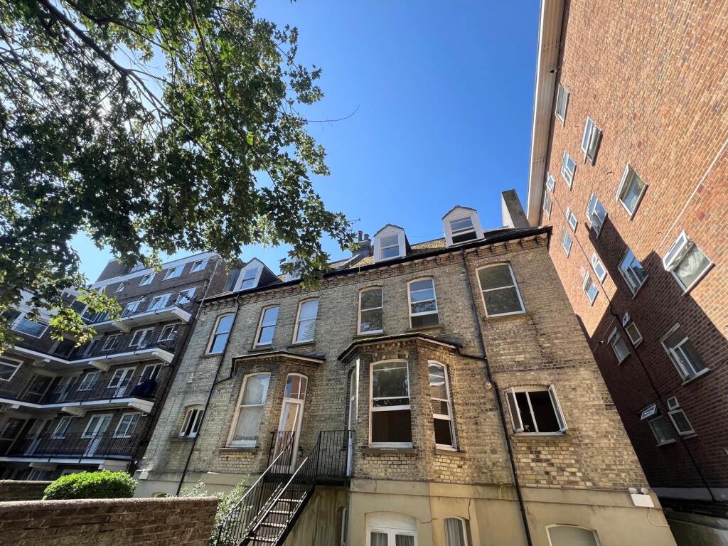 2 bed 1st Floor Flat for rent in Brighton and Hove. From Ashton Burkinshaw - Lewes