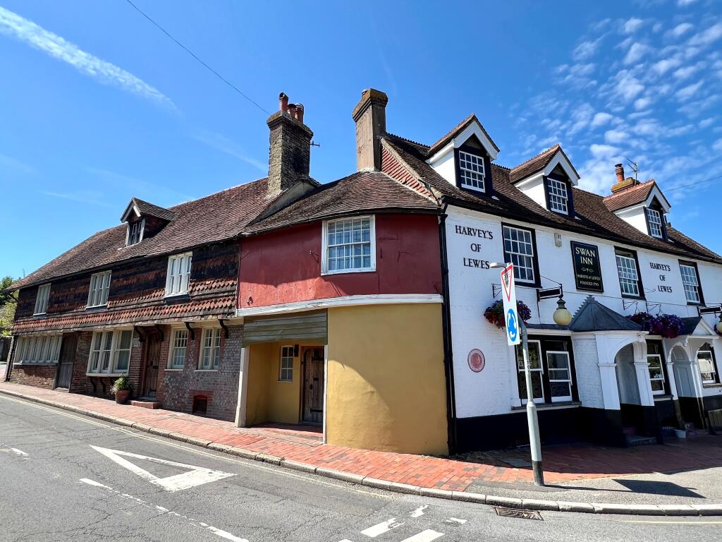 2 bed Cottage for rent in Lewes. From Ashton Burkinshaw - Lewes 2 bed Cottage for rent in Lewes. From Ashton Burkinshaw - Lewes