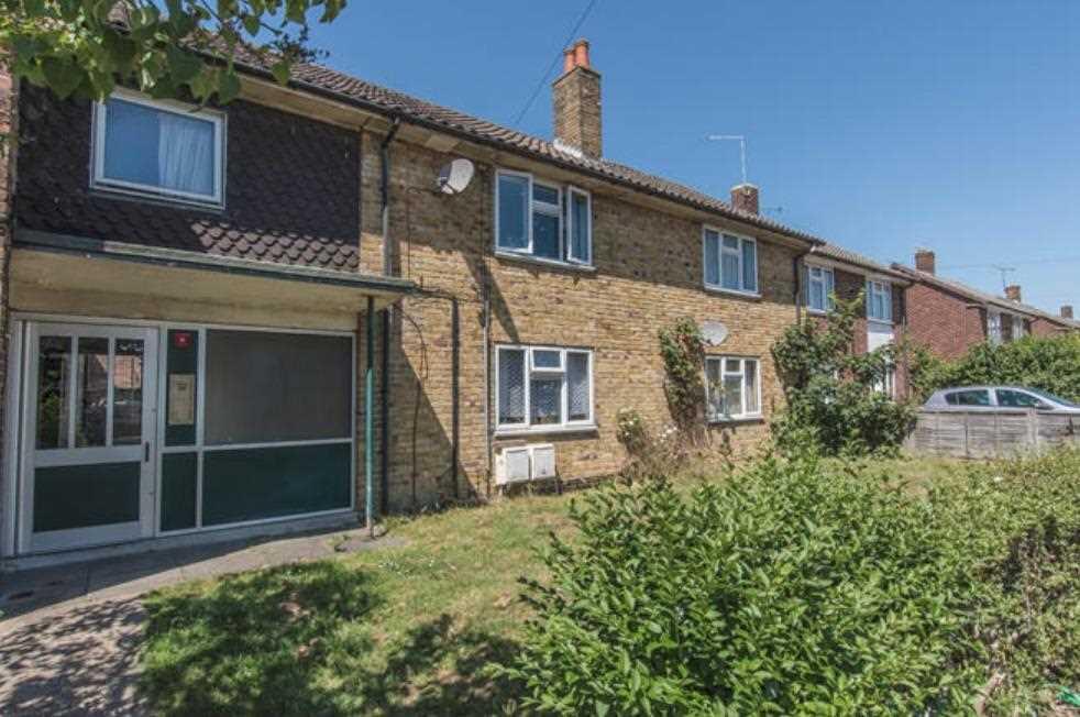 2 bed Apartment for rent in Old Netley. From Aspire Estate Agents - Shirley