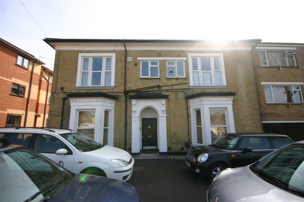 1 bed Apartment for rent in Southampton. From Aspire Estate Agents - Shirley 1 bed Apartment for rent in Southampton. From Aspire Estate Agents - Shirley