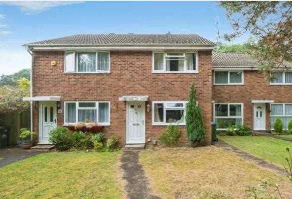 2 bed Mid Terraced House for rent in Southampton. From Aspire Estate Agents - Shirley