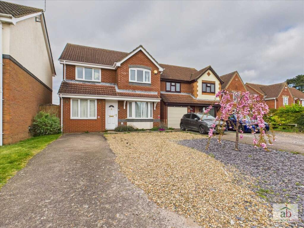 4 bed Detached for rent in Kesgrave. From Austwick Berry Estate Agents - Kesgrave