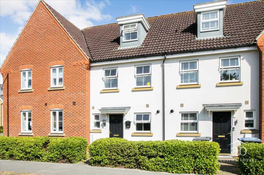 3 bed Town House for rent in Kesgrave. From Austwick Berry Estate Agents - Kesgrave