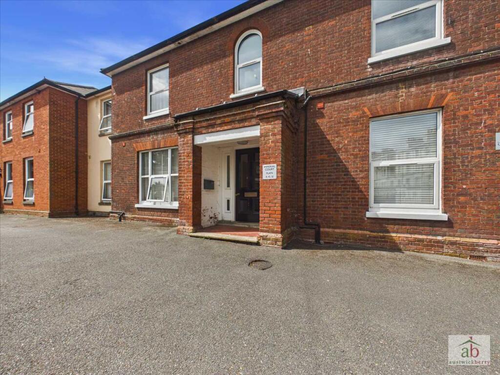 2 bed Apartment for rent in Ipswich. From Austwick Berry Estate Agents - Kesgrave 2 bed Apartment for rent in Ipswich. From Austwick Berry Estate Agents - Kesgrave