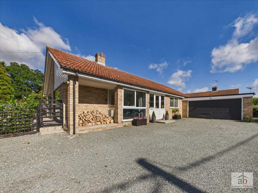 4 bed House (unspecified) for rent in Westerfield. From Austwick Berry Estate Agents - Kesgrave 4 bed House (unspecified) for rent in Westerfield. From Austwick Berry Estate Agents - Kesgrave