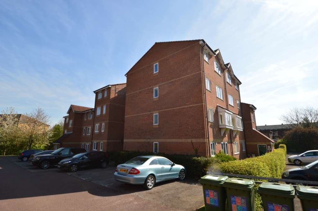 1 bed 1st Floor Flat for rent in Finchley. From Austin Chambers And Co 1 bed 1st Floor Flat for rent in Finchley. From Austin Chambers And Co