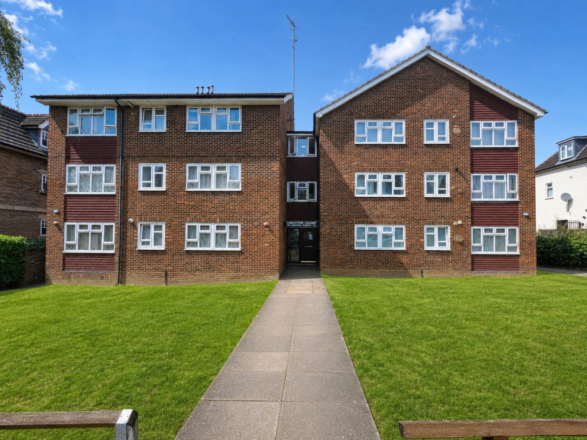 2 bed 1st Floor Flat for rent in London. From Austin Chambers And Co 2 bed 1st Floor Flat for rent in London. From Austin Chambers And Co