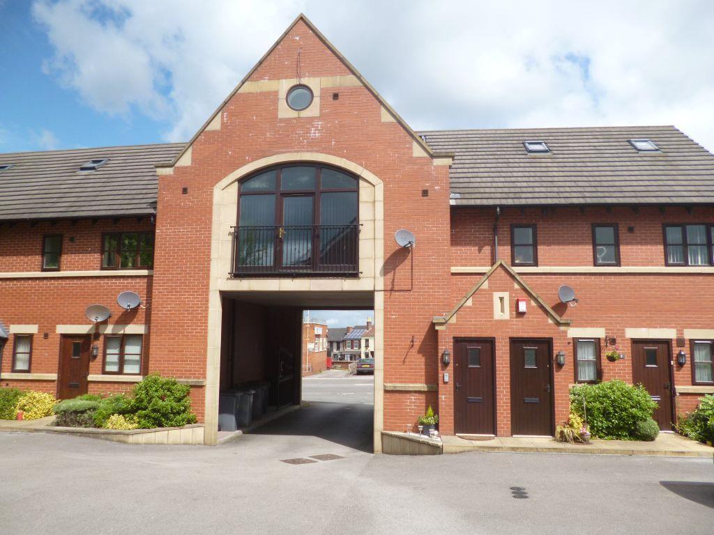 2 bed Apartment for rent in Cookshill. From Austerberry - Stoke-On-Trent & Staffordshire