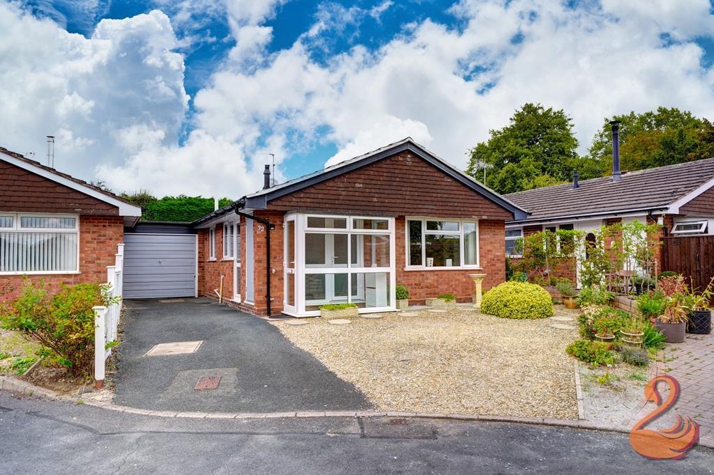 2 bed Detached bungalow for rent in Evesham. From Avon Estates Sales & Lettings - Evesham