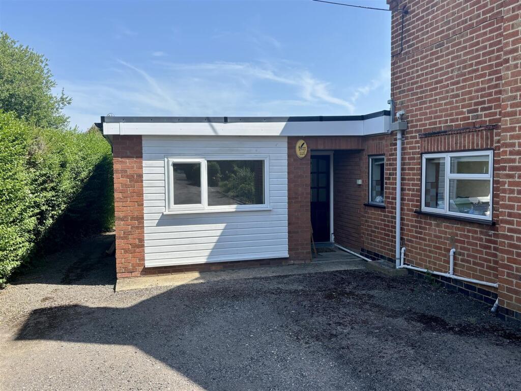 2 bed Annexe for rent in Broadway. From Avon Estates Sales & Lettings - Evesham 2 bed Annexe for rent in Broadway. From Avon Estates Sales & Lettings - Evesham