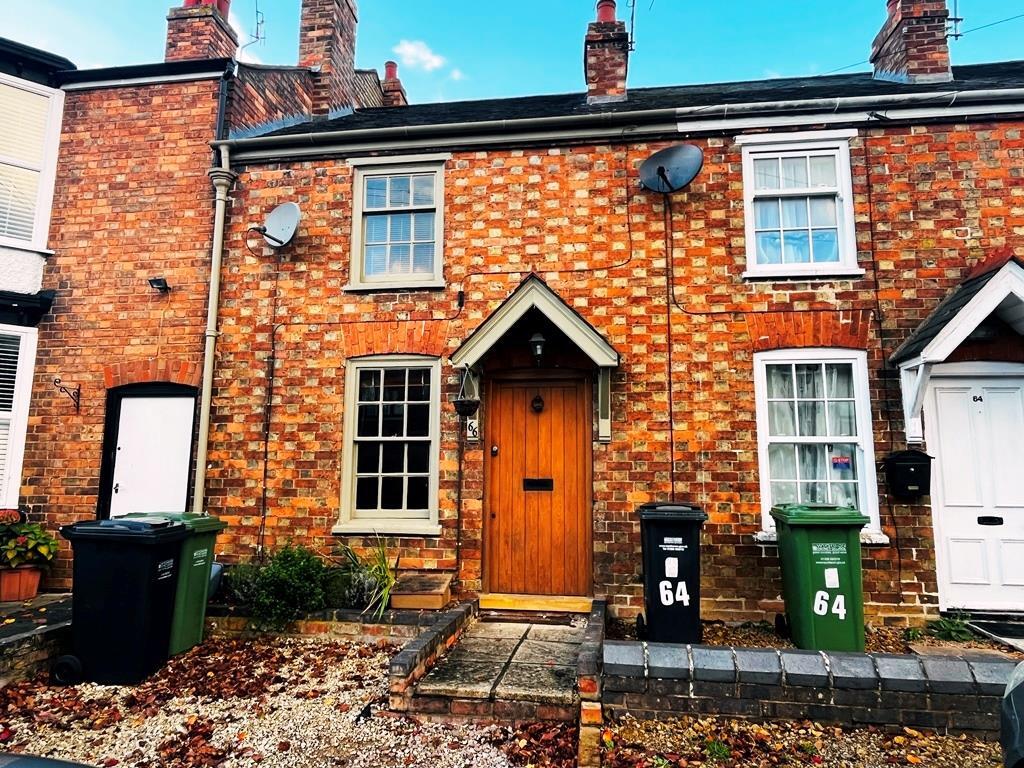 2 bed Mid Terraced House for rent in Evesham. From Avon Estates Sales & Lettings - Evesham 2 bed Mid Terraced House for rent in Evesham. From Avon Estates Sales & Lettings - Evesham