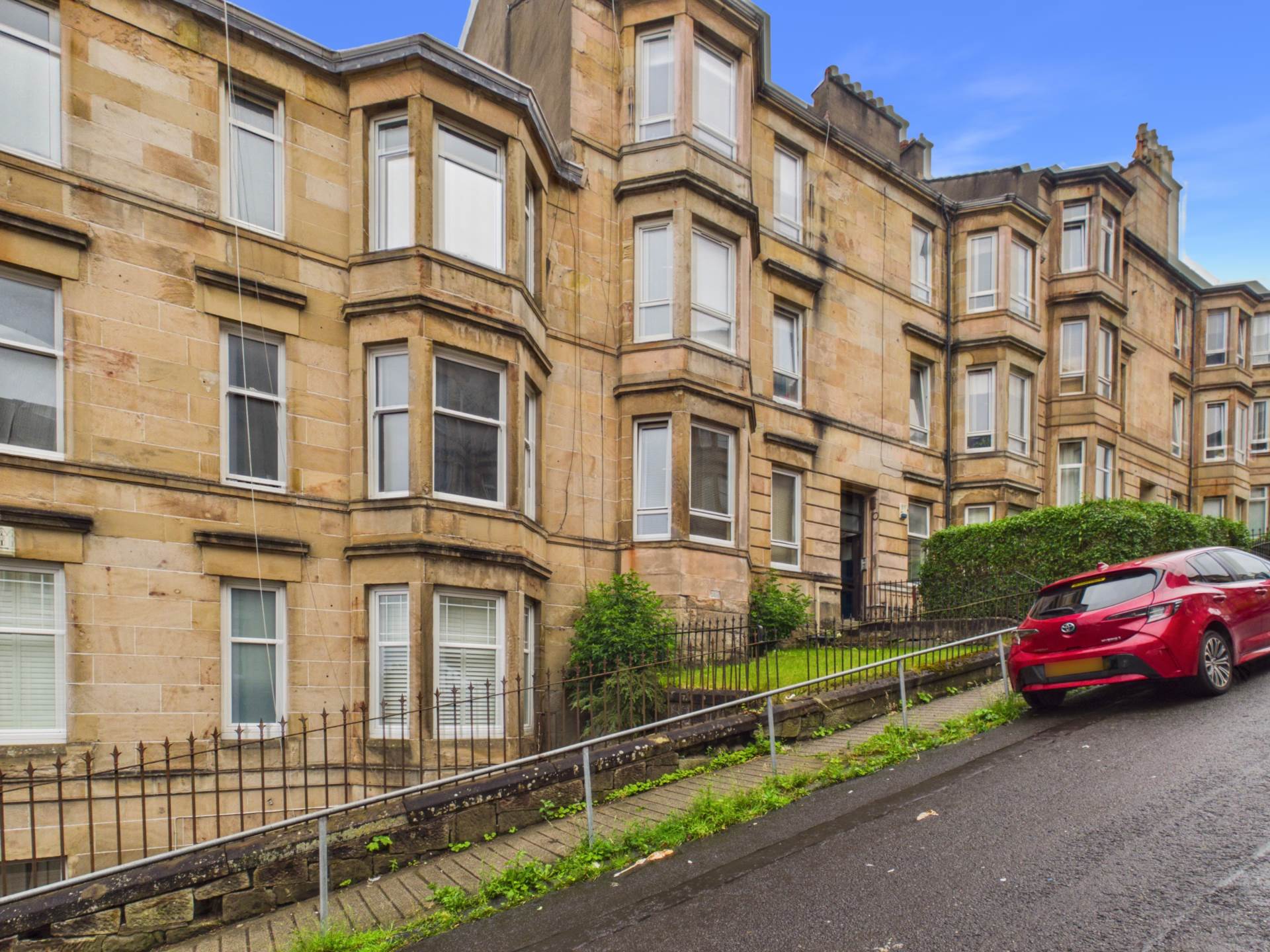 2 bed 1st Floor Flat for rent in Glasgow. From AVJ Homes